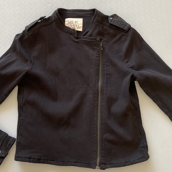 Women’s jacket - Picture 3 of 10